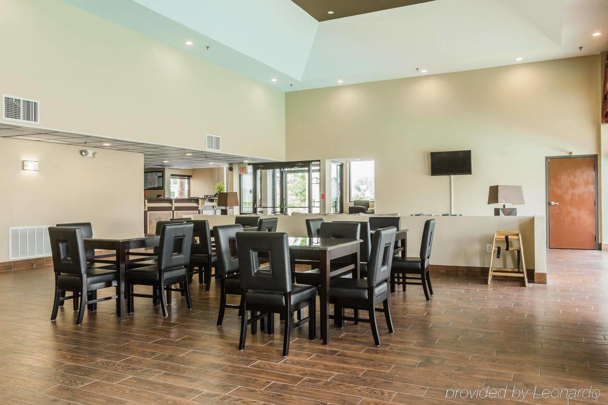 Quality Inn & Suites North Montgomery Eksteriør billede