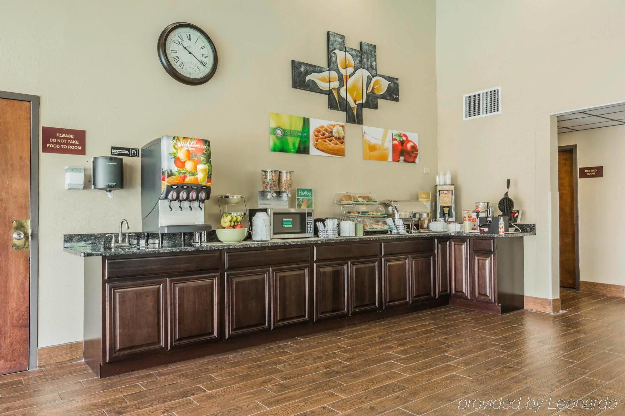 Quality Inn & Suites North Montgomery Eksteriør billede